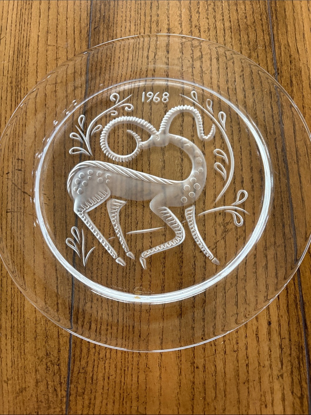 Lalique Clear 1968 Crystal Plate Gazelle Fantasy Motif Plate